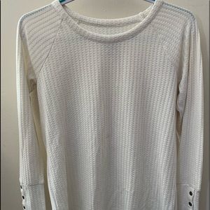 Light weight knit long sleeve shirt